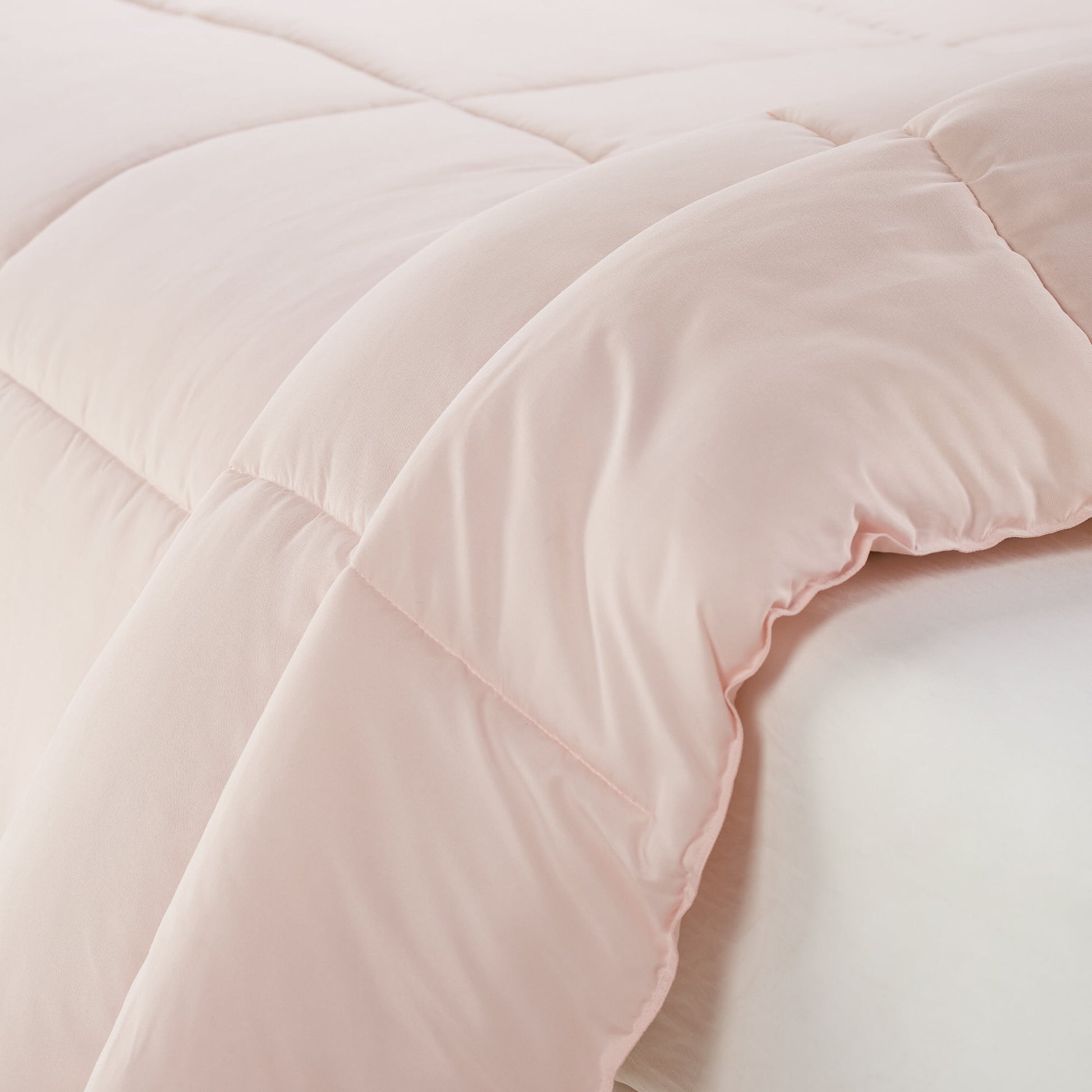 Simply 2-Piece Clean Antimicrobial Blush Pink Comforter Set, Twin XL